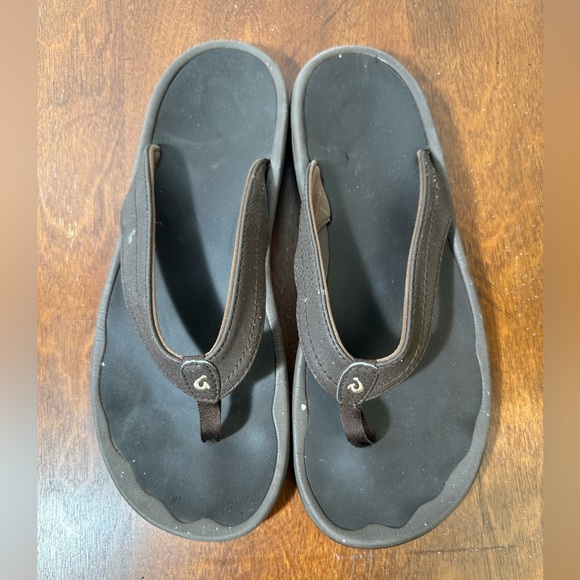 Olukai Ohana Flip Flops / Approximate size 10 - Picture 3 of 10